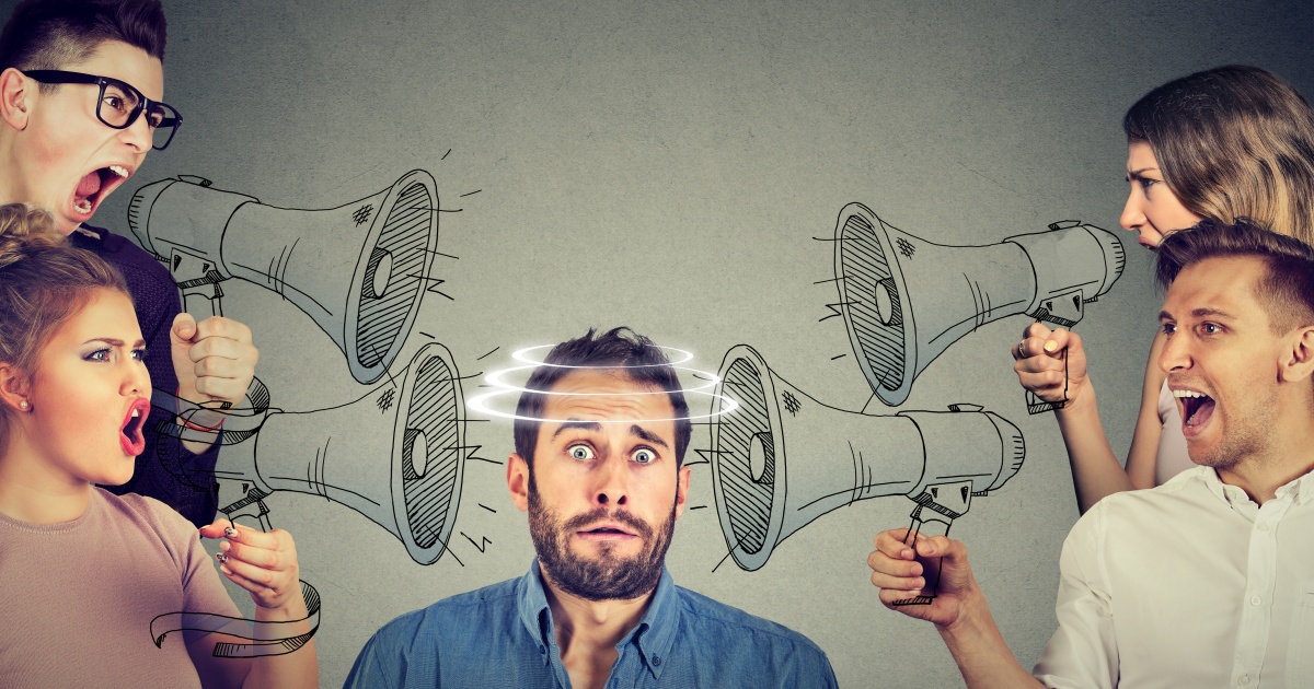 長谷川岳の評判は悪い？態度が横暴でCAにカスハラ？歴代不祥事まとめ！